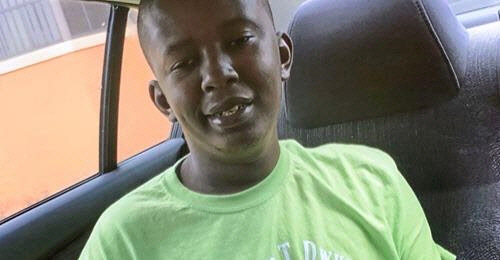 지난해 8월 치킨 너겟 먹다 숨진 자폐학생 케다르 윌리엄스(19). <데브라 L. 로빈슨 페이스북 캡처>